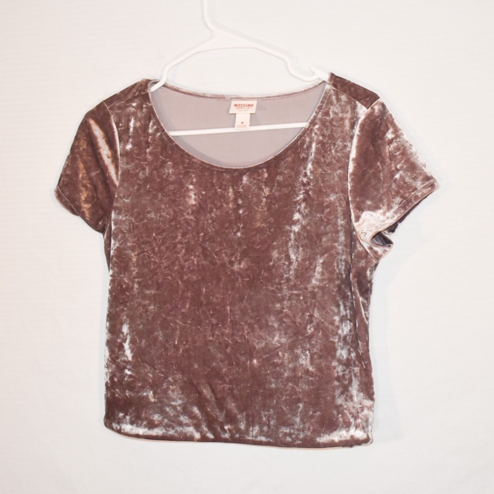 Velvety pink top!